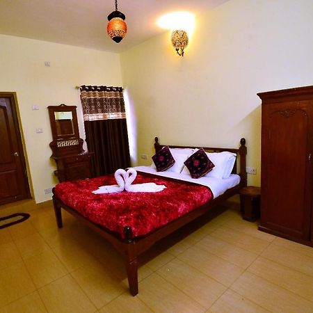 Al Haramain Home Stay Un -Married And Stag Groups Not Allowed Ooty Extérieur photo